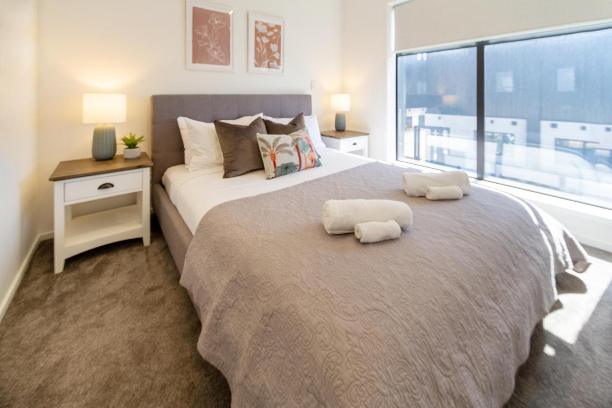 Two Bedroom, Two Bathroom Urban Oasis Christchurch Exterior foto